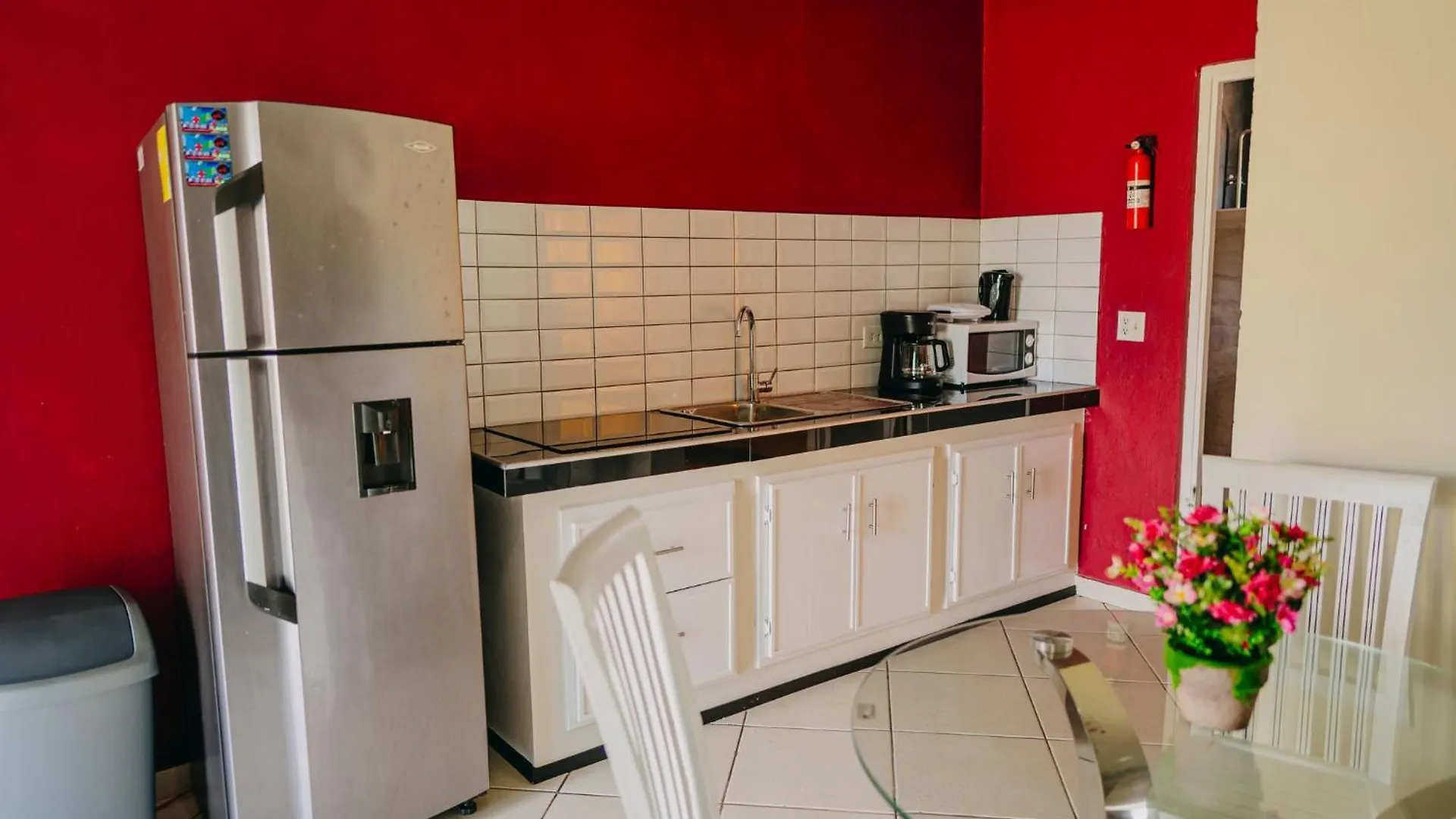 Best Quality 1 Bedroom Apartment 3 Km From Eagle Beach Noord Aruba